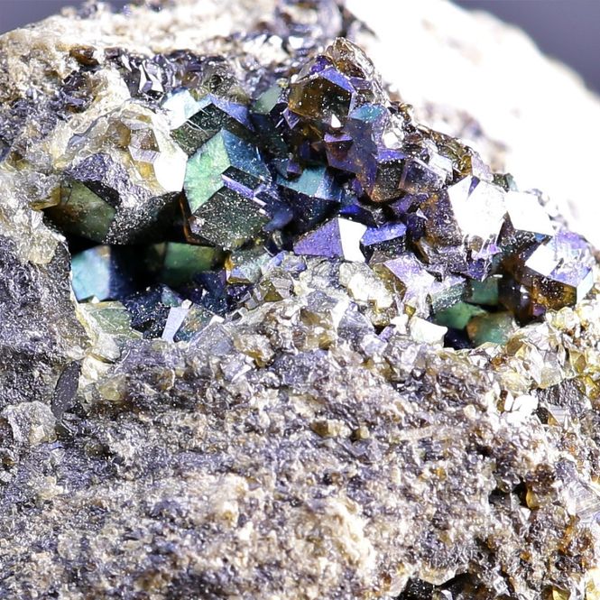 Main Image Iridescent Andradite Garnets – ...